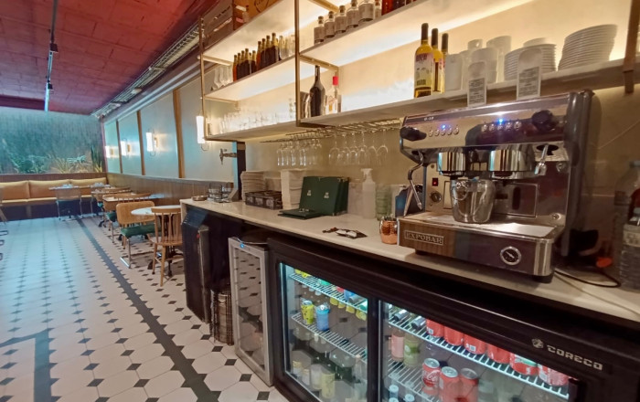 Traspaso - Bar Restaurante -
Barcelona - Eixample Izquierdo