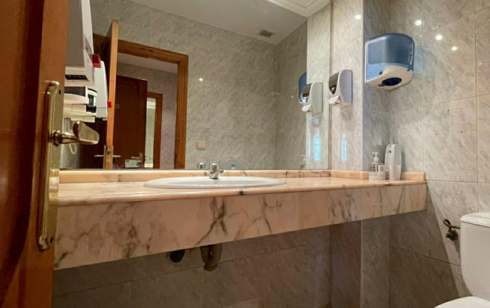 Venta - Hostal -
Burgos - Salas de los Infantes