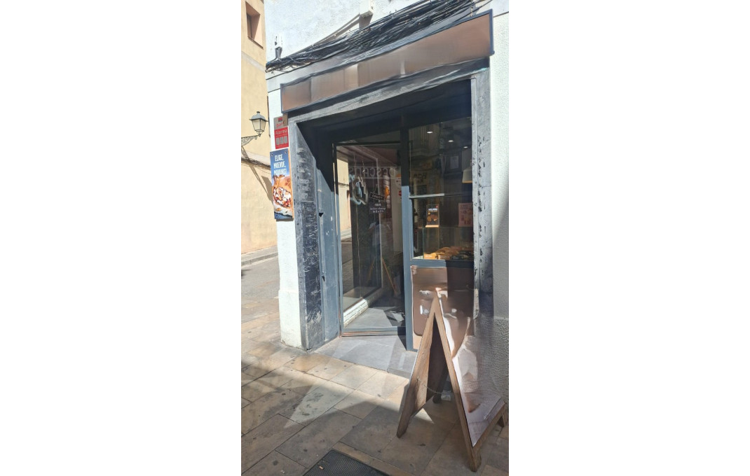Traspaso - Obradores y/o Panaderias -
Barcelona - Sarria-Sant Gervasi
