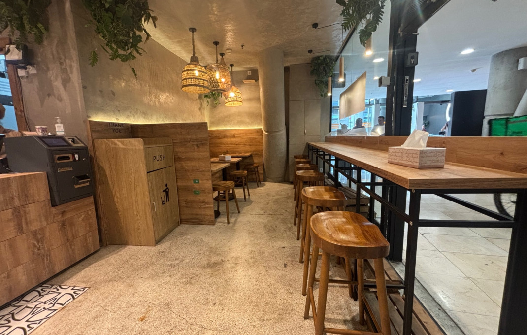 Traspaso - Bar Restaurante -
Barcelona - Eixample