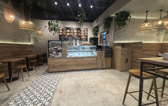 Traspaso - Bar Restaurante -
Barcelona - Eixample