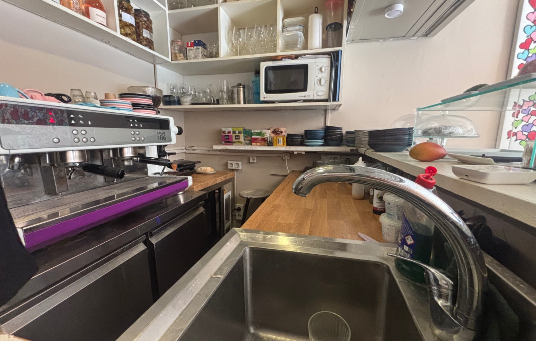 Traspaso - Bar- C1 -
Barcelona - Sarria-Sant Gervasi