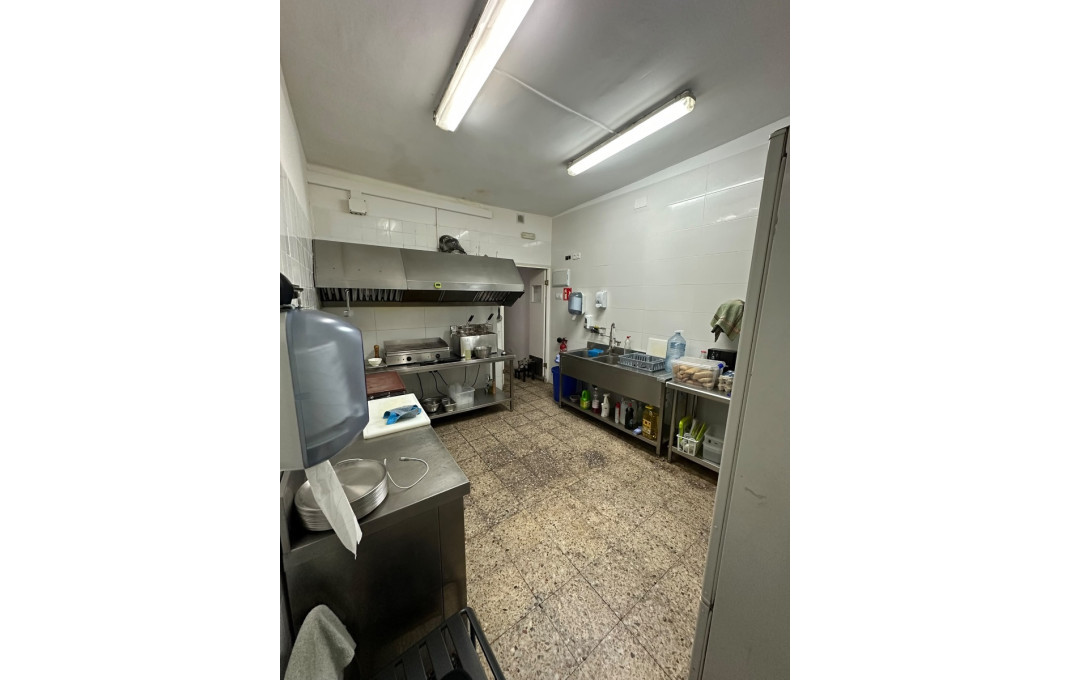 Traspaso - Bar Restaurante -
Barcelona - Eixample Derecho