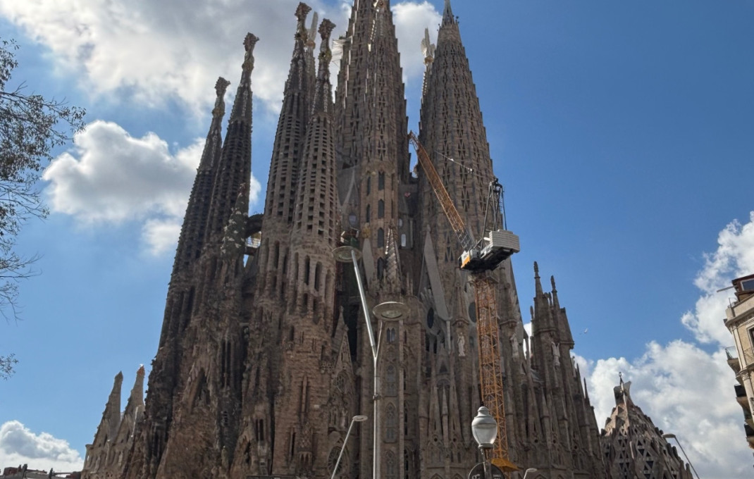 Traspaso - Bar Restaurante -
Barcelona - Eixample Derecho