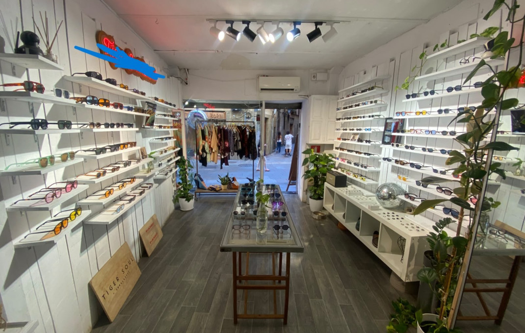 Traspaso - Local comercial -
Barcelona - Borne-centro