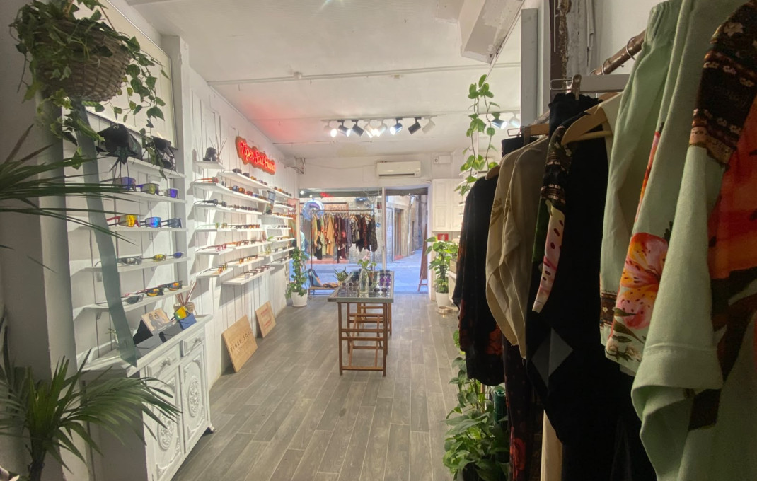 Traspaso - Local comercial -
Barcelona - Borne-centro