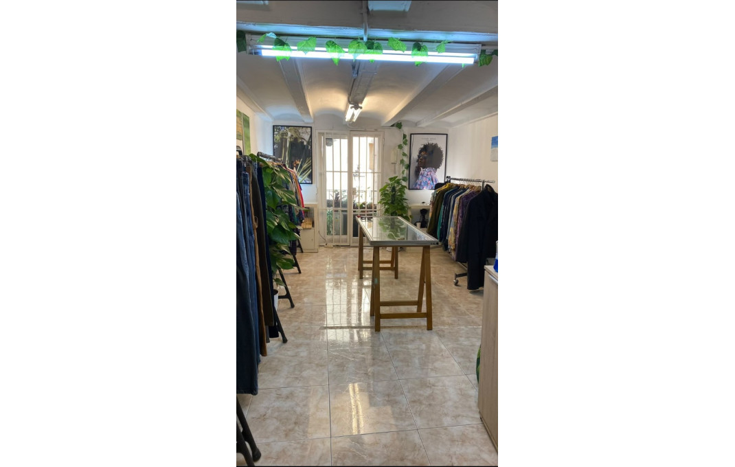 Traspaso - Local comercial -
Barcelona - Borne-centro