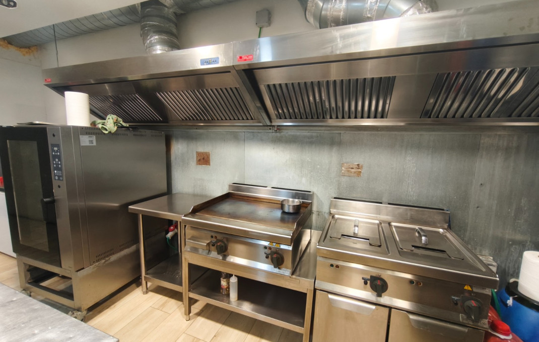 Traspaso - Take Away -
Barcelona - Sants