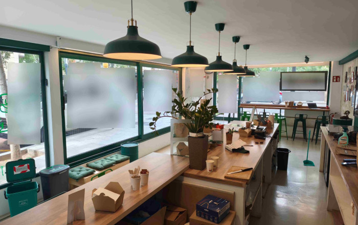 Traspaso - Take Away -
Barcelona - Sants