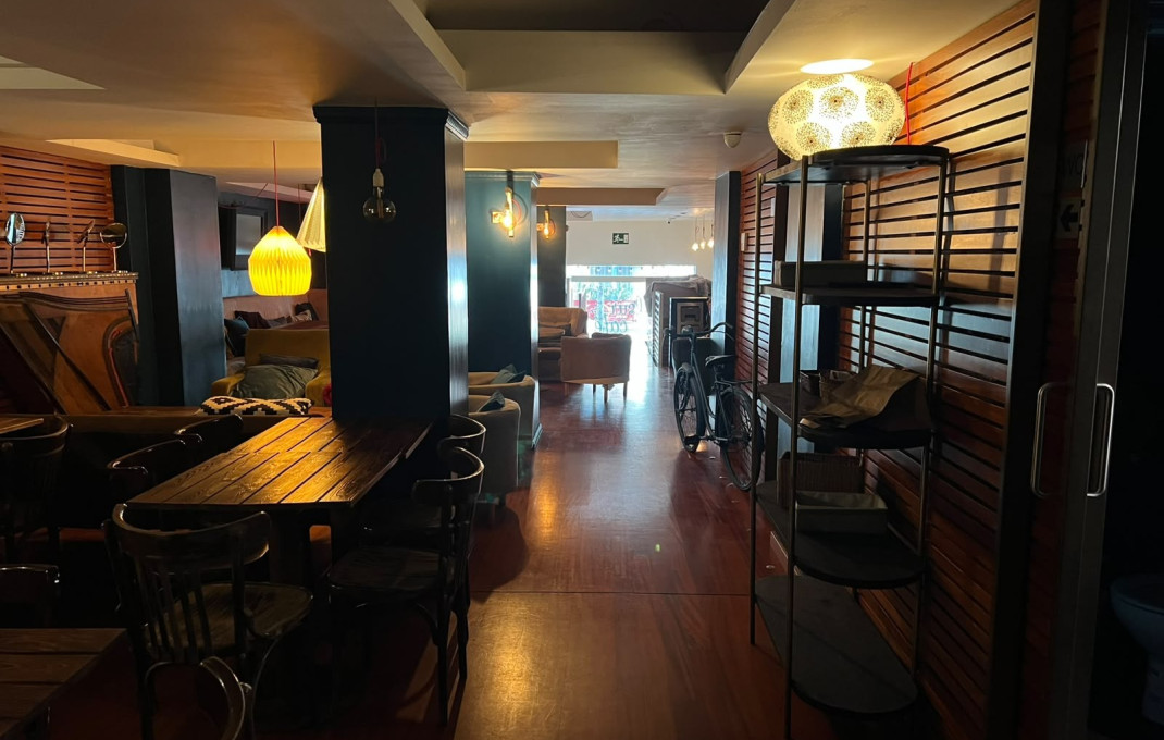 Traspaso - Restaurante -
Barcelona - Eixample Derecho