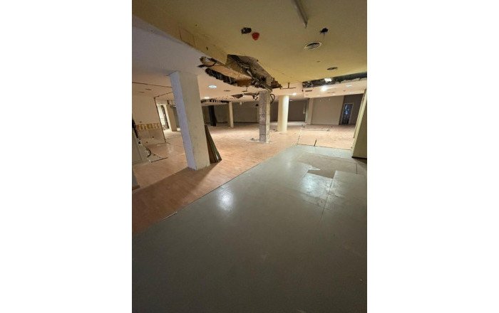 Alquiler - Local comercial -
Barcelona - Gràcia Nova