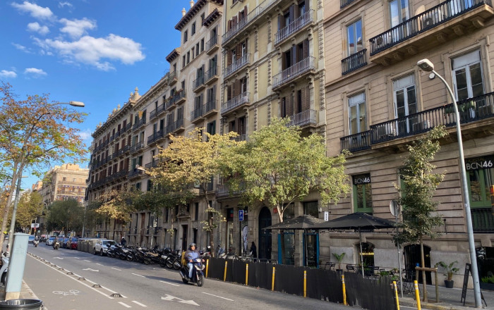 Traspaso - Heladería -
Barcelona - Eixample Derecho