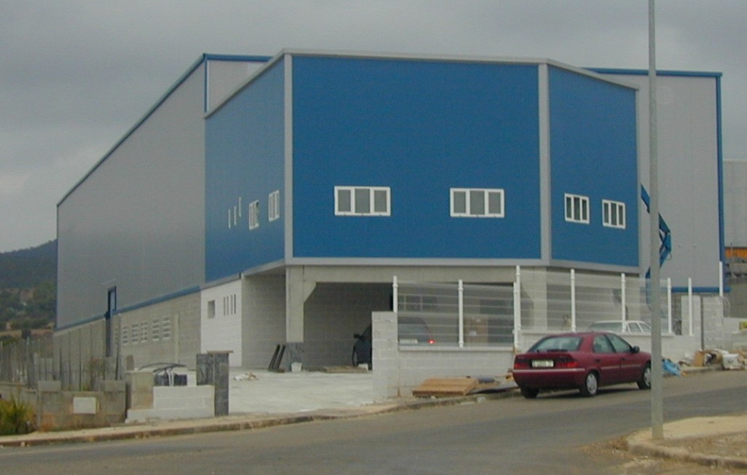Venta - Naves y solares -
Piera