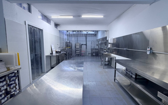 Traspaso - Restaurante -
Barcelona - Les corts