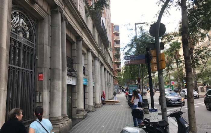 Traspaso - Bar Restaurante -
Barcelona - Eixample