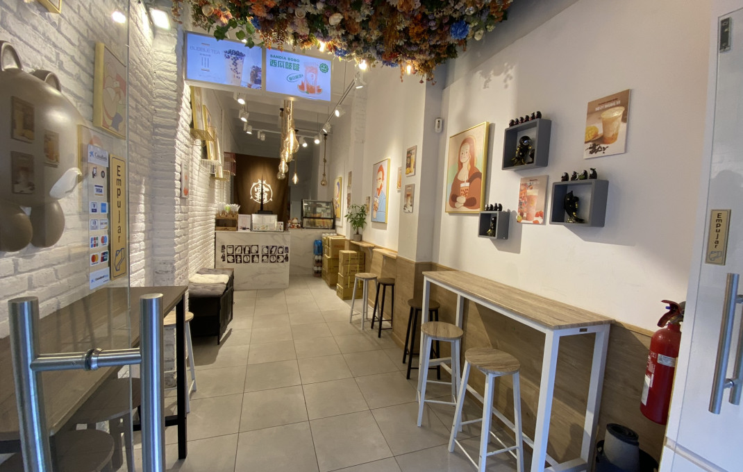 Venta - Local comercial -
Barcelona - Sagrada familia