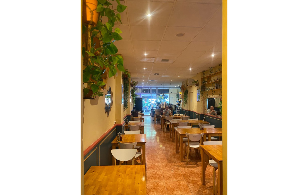 Traspaso - Restaurante -
Barcelona - Sants