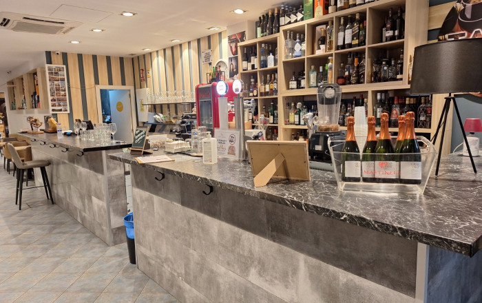 Traspaso - Bar Restaurante -
Barcelona - Eixample Derecho