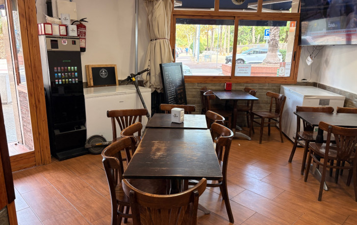Traspaso - Bar-Cafeteria -
El Prat de Llobregat