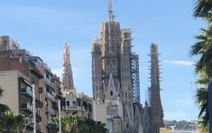 Venta - Local comercial -
Barcelona - Sagrada familia