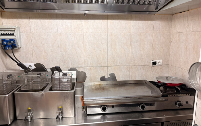Traspaso - Bar-Cafeteria -
El Prat de Llobregat