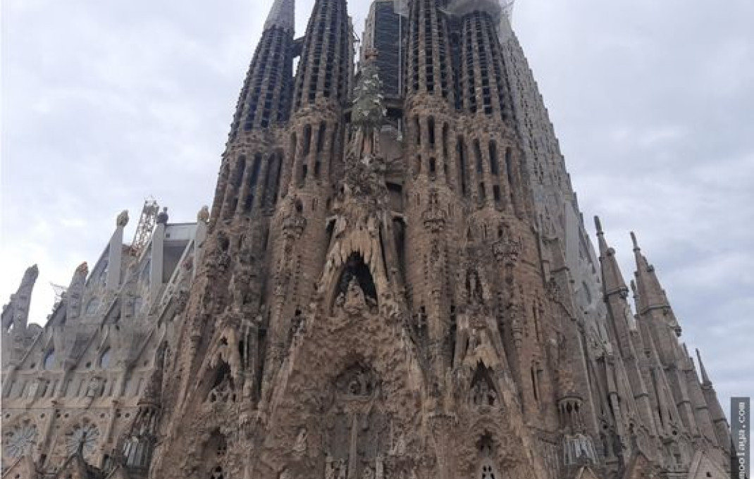 Venta - Local comercial -
Barcelona - Sagrada familia