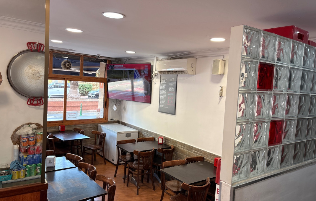 Traspaso - Bar-Cafeteria -
El Prat de Llobregat