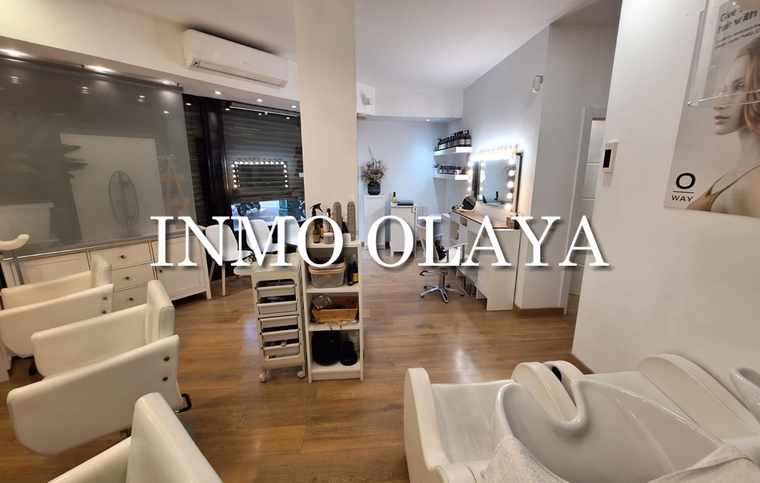 Traspaso - Peluquerias y Estetica -
Barcelona - Eixample Derecho