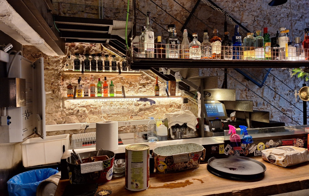 Traspaso - Bar Restaurante -
Barcelona - Poblenou