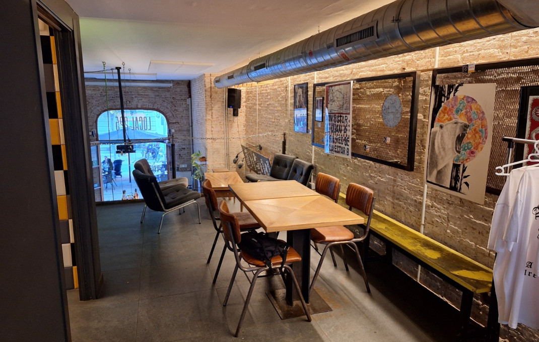 Traspaso - Bar Restaurante -
Barcelona - Poblenou