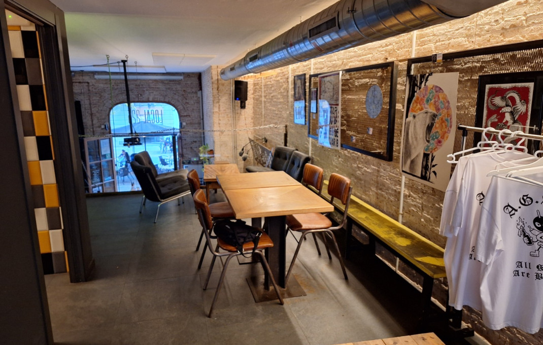 Traspaso - Bar Restaurante -
Barcelona - Poblenou