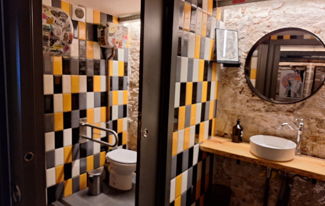 Traspaso - Bar Restaurante -
Barcelona - Poblenou