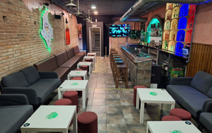 Traspaso - Bar Copas Musical -
Barcelona - Sarria-Sant Gervasi