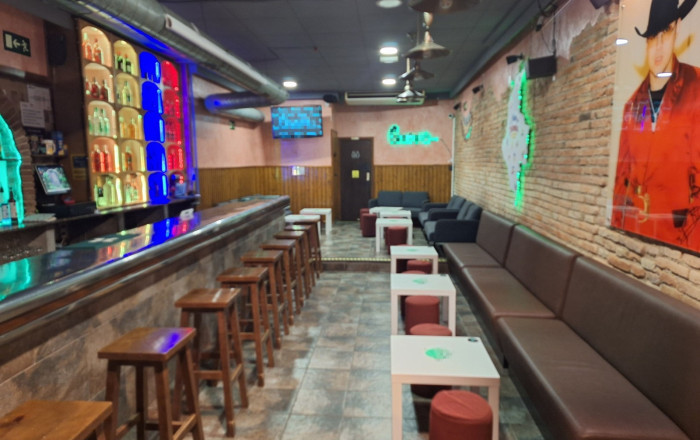 Traspaso - Bar Copas Musical -
Barcelona - Sarria-Sant Gervasi