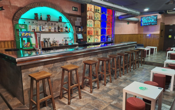 Traspaso - Bar Copas Musical -
Barcelona - Sarria-Sant Gervasi