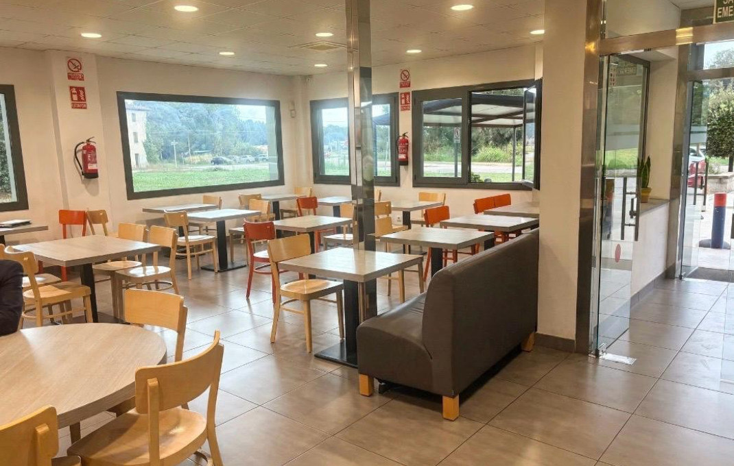 Traspaso - Restaurante -
Olot