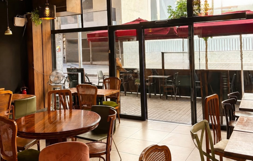 Transfert - Bar Restaurante -
Barcelona - Sants