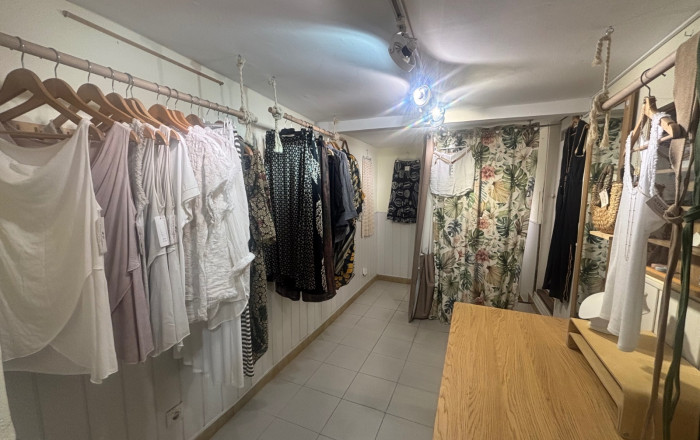 Transfert - Tiendas -
Barcelona - Borne-centro