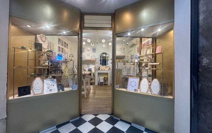 Transfert - Tiendas -
Barcelona - Borne-centro
