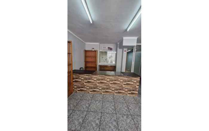 Revente - Local comercial -
Sant Feliu