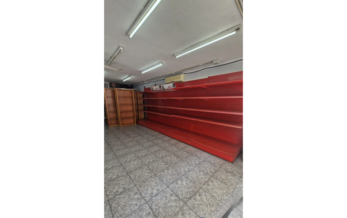 Revente - Local comercial -
Sant Feliu