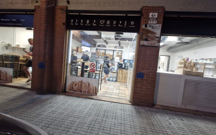 Vente rentable - Obradores y/o Panaderias -
Sant Feliu