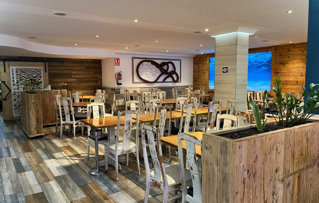 Transfert - Bar Restaurante -
Barcelona - Ciutat Vella