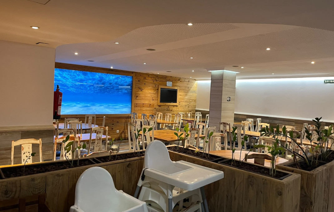 Transfert - Bar Restaurante -
Barcelona - Ciutat Vella