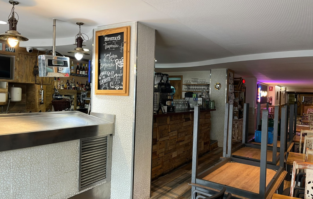 Transfert - Bar Restaurante -
Barcelona - Ciutat Vella