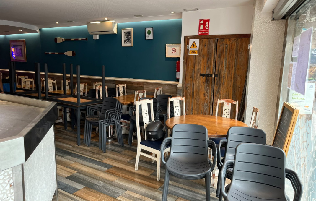 Transfert - Bar Restaurante -
Barcelona - Ciutat Vella