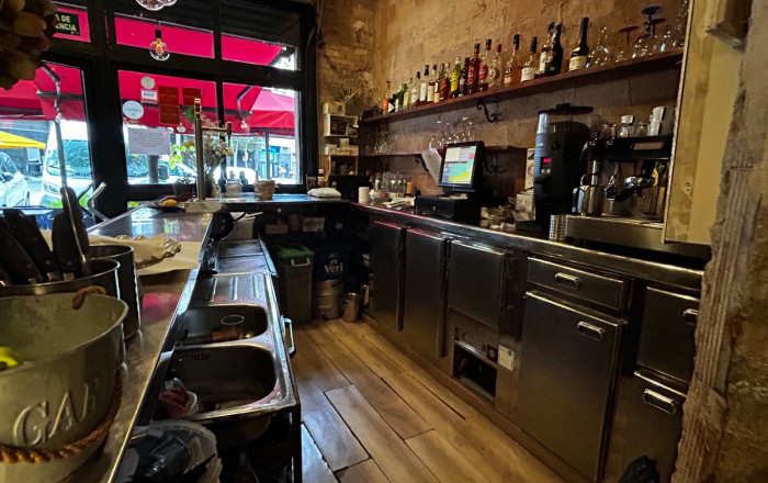 Transfert - Bar Restaurante -
Barcelona - Eixample