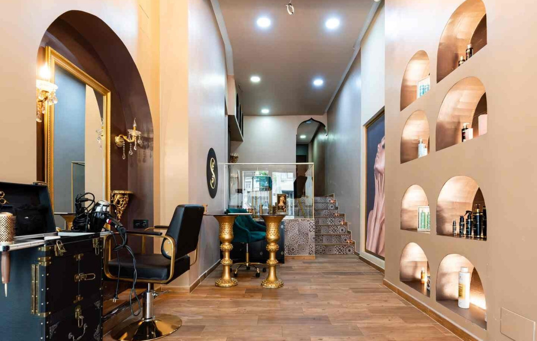 Transfert - Peluquerias y Estetica -
Barcelona - Guinardo