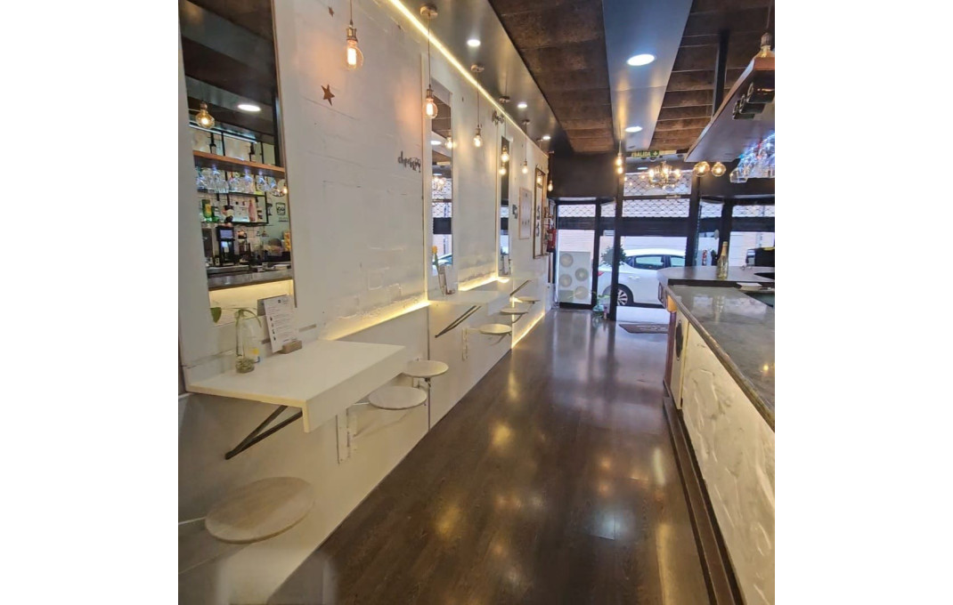 Traspaso - Bar Restaurante -
Cornella de Llobregat - Centro
