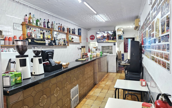 Traspaso - Licencia C2 -
Barcelona - Santa Coloma De Gramanet